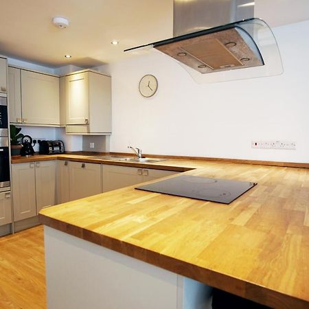 Ocean Views 4 Apartment New Quay Екстериор снимка